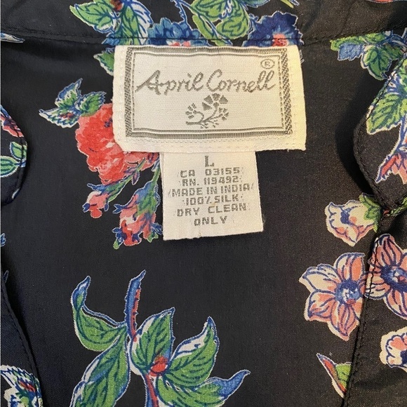 April Cornell Floral 100% Silk Blouse - Picture 6 of 6